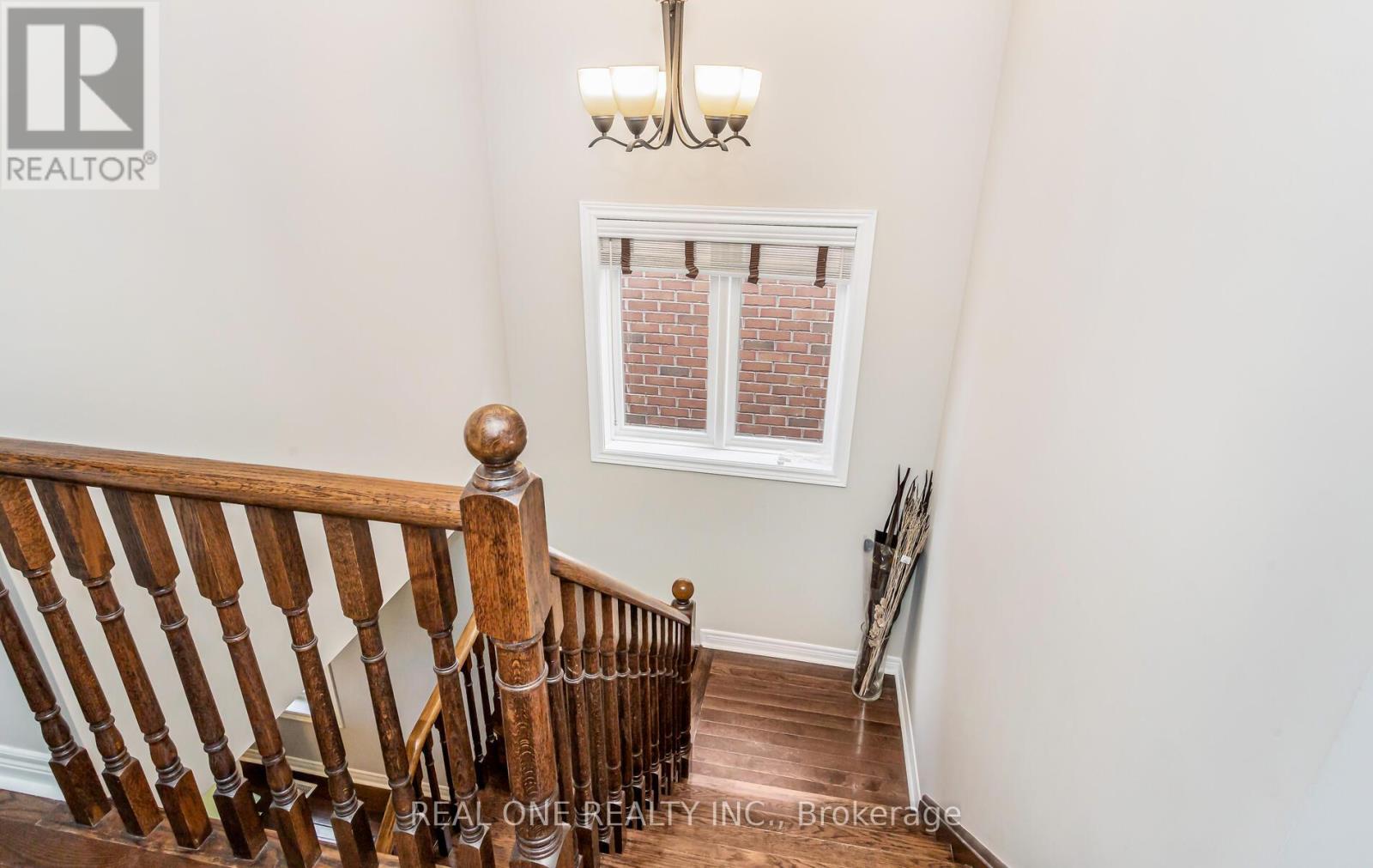 3860 Bloomington Crescent, Mississauga, Ontario  L5M 0A3 - Photo 15 - W12937928