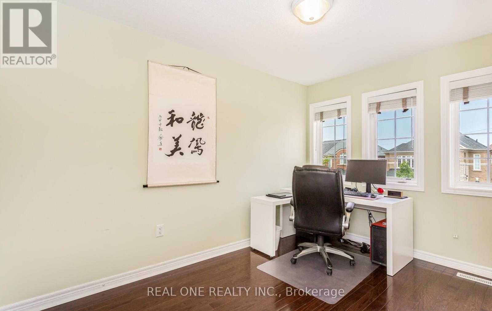 3860 Bloomington Crescent, Mississauga, Ontario  L5M 0A3 - Photo 23 - W12937928