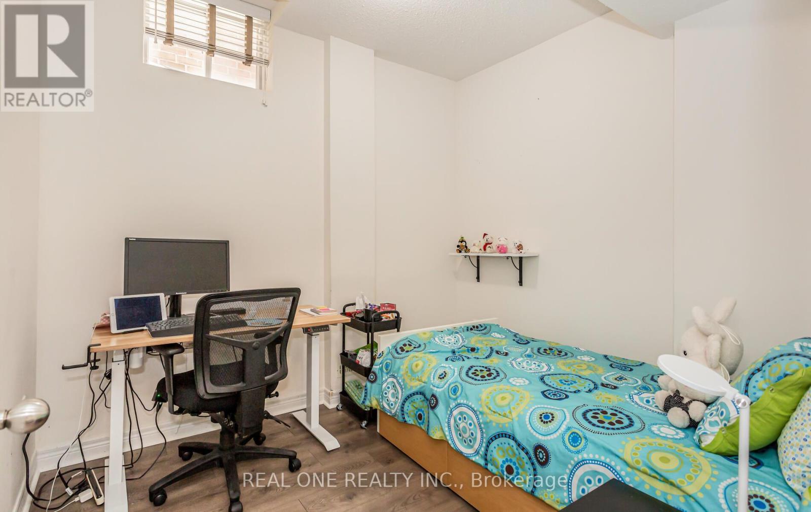 3860 Bloomington Crescent, Mississauga, Ontario  L5M 0A3 - Photo 32 - W12937928