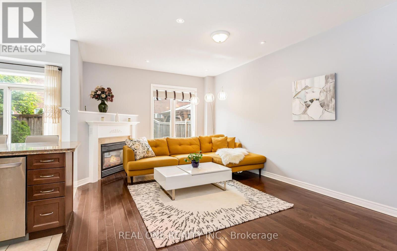 3860 Bloomington Crescent, Mississauga, Ontario  L5M 0A3 - Photo 6 - W12937928