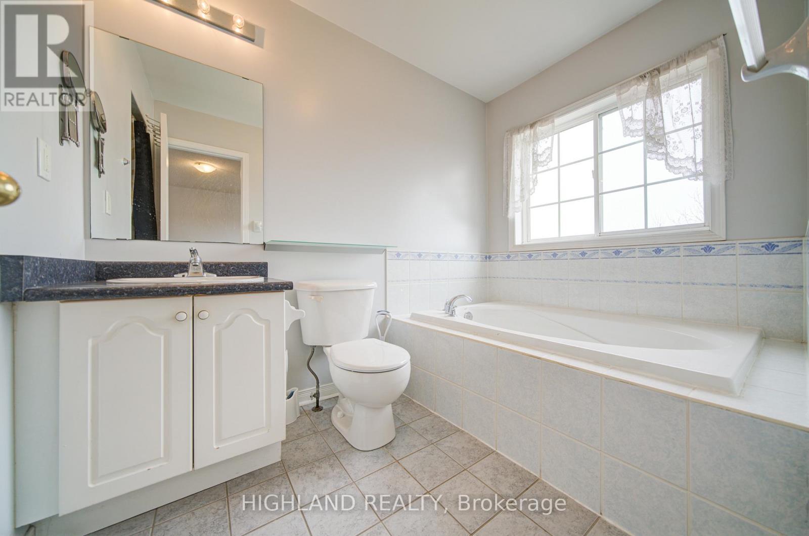 99 - 6399 Spinnaker Circle, Mississauga, Ontario  L5W 1Z5 - Photo 16 - W12937932