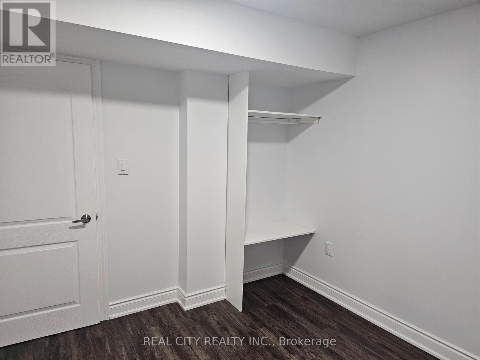 132 Sunset Way, Thorold, Ontario  L0S 1A0 - Photo 18 - X12937950