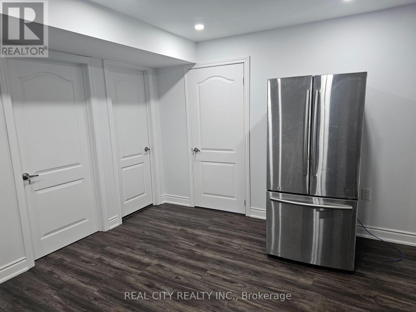 132 Sunset Way, Thorold, Ontario  L0S 1A0 - Photo 19 - X12937950