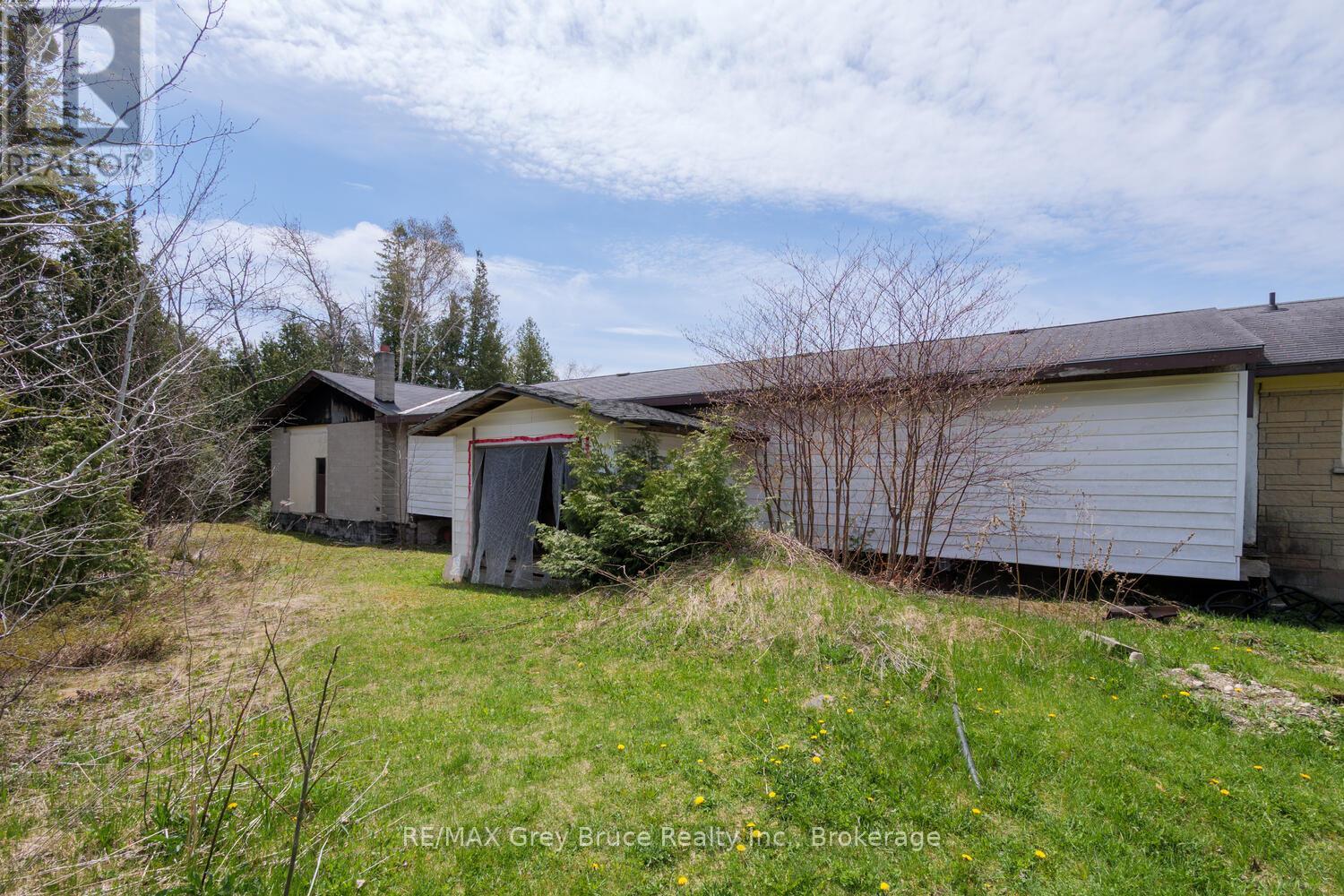 7382 Highway 6, Northern Bruce Peninsula, Ontario  N0H 2R0 - Photo 29 - X12937990