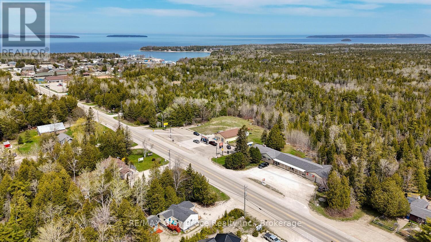 7382 Highway 6, Northern Bruce Peninsula, Ontario  N0H 2R0 - Photo 41 - X12937990