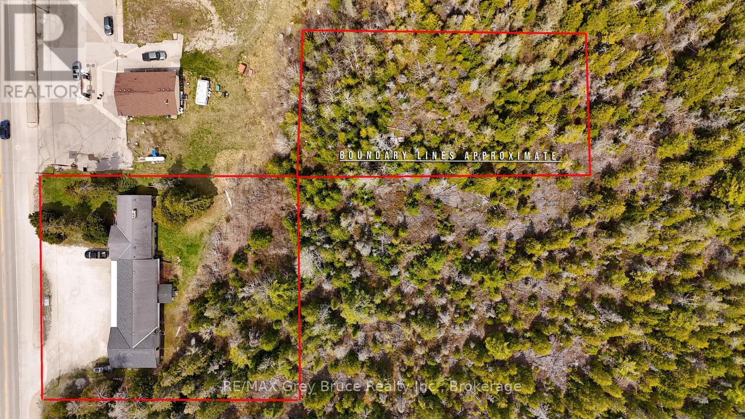 7382 Highway 6, Northern Bruce Peninsula, Ontario  N0H 2R0 - Photo 44 - X12937990