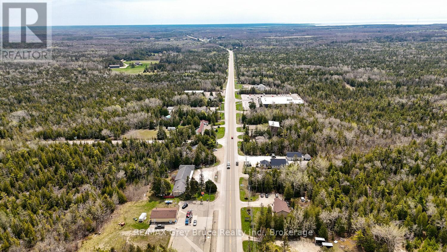 7382 Highway 6 Highway, Northern Bruce Peninsula, Ontario  N0H 2R0 - Photo 43 - X12937992