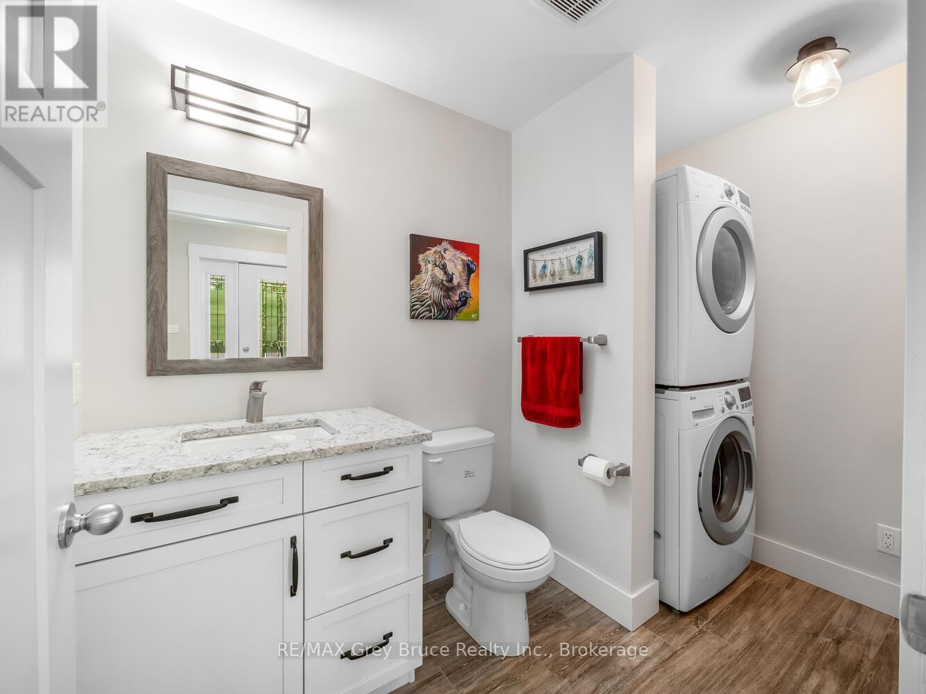 110 Maple Golf Crescent, Northern Bruce Peninsula, Ontario  N0H 2R0 - Photo 33 - X12937998