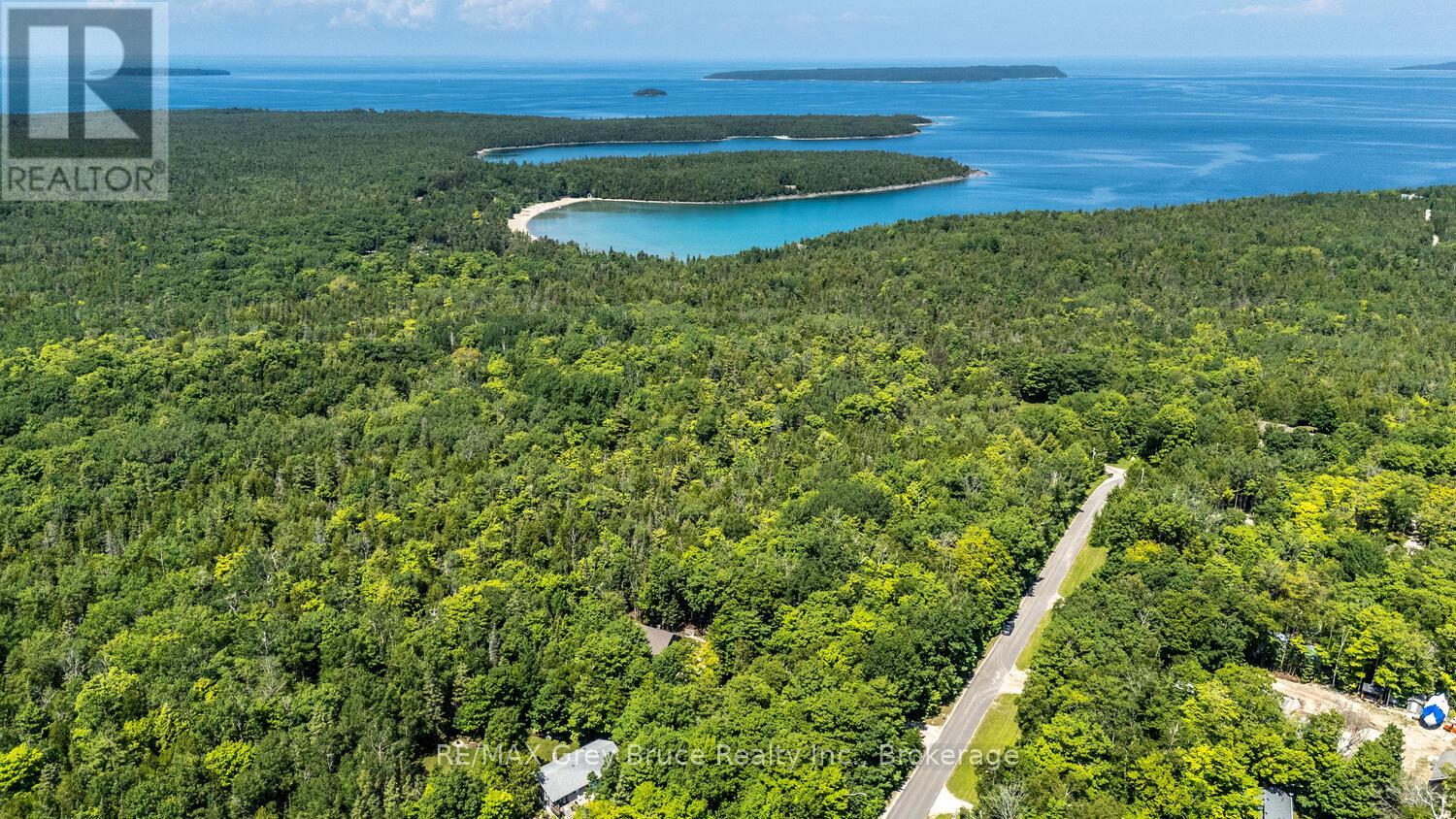 110 Maple Golf Crescent, Northern Bruce Peninsula, Ontario  N0H 2R0 - Photo 49 - X12937998