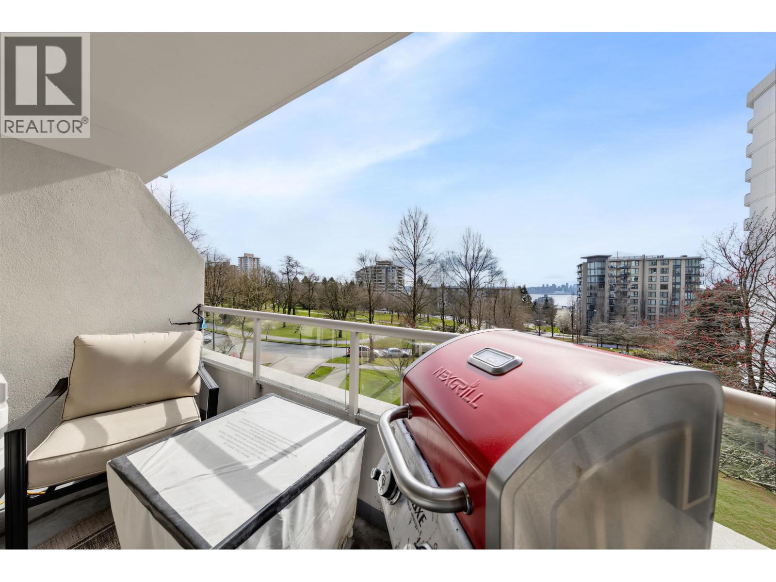 304 160 W Keith Road, North Vancouver, British Columbia  V7M 3M2 - Photo 16 - R3105015