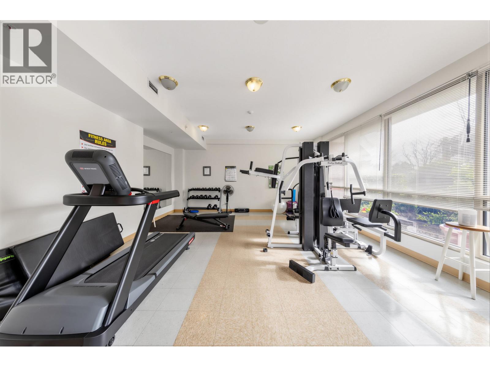 304 160 W Keith Road, North Vancouver, British Columbia  V7M 3M2 - Photo 26 - R3105015