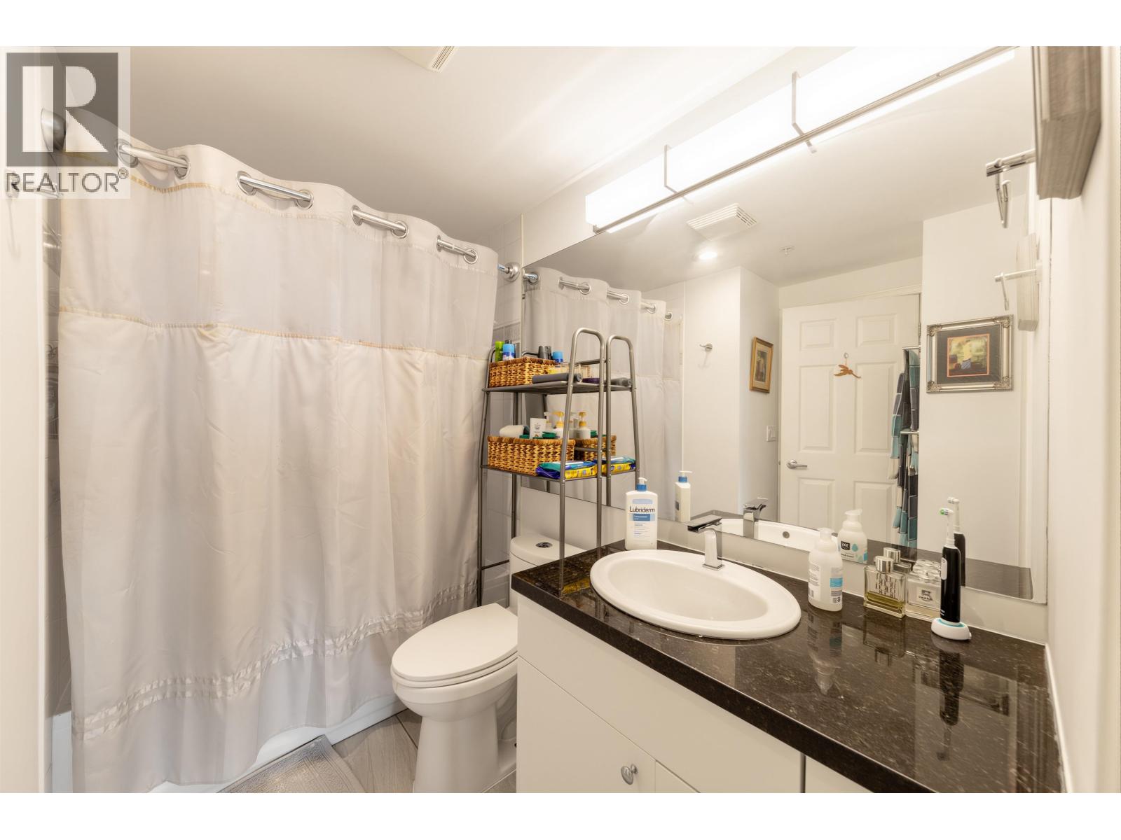 304 160 W Keith Road, North Vancouver, British Columbia  V7M 3M2 - Photo 22 - R3105015