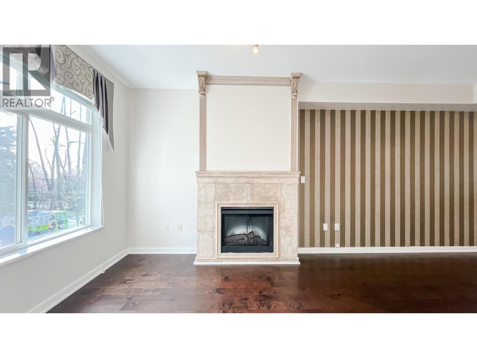 7425 Columbia Street, Vancouver, British Columbia  V5X 4X4 - Photo 3 - R3105031