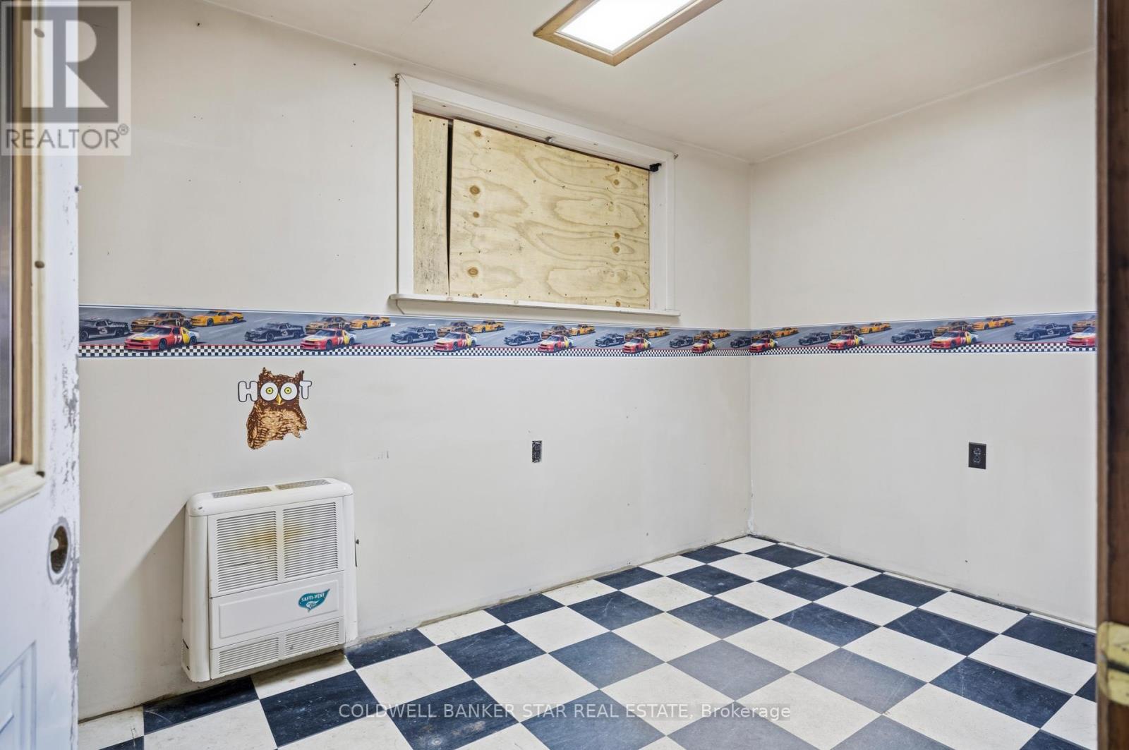 179 Main Street, North Middlesex, Ontario  N0M 1A0 - Photo 31 - X12937958