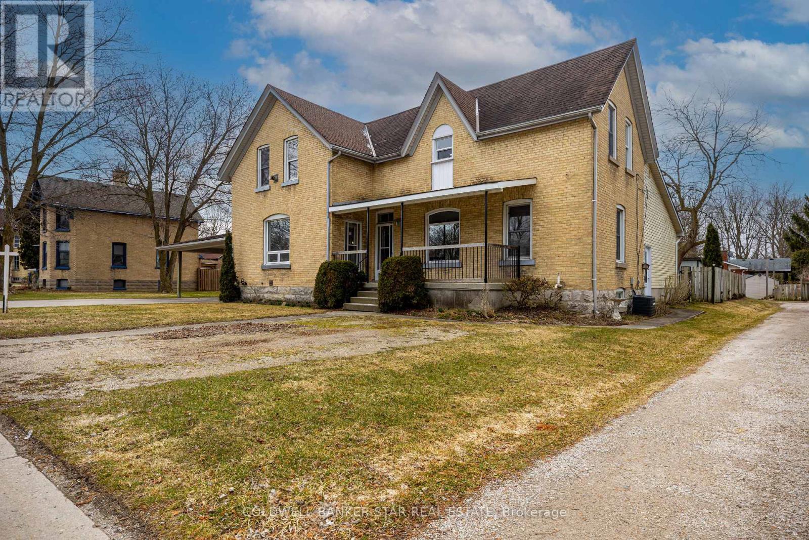 179 Main Street, North Middlesex, Ontario  N0M 1A0 - Photo 7 - X12937958