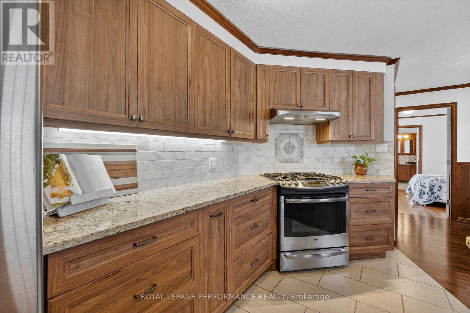 435 - 8250 County Road 17 Road, Clarence-Rockland, Ontario  K4K 1K7 - Photo 15 - X12937960