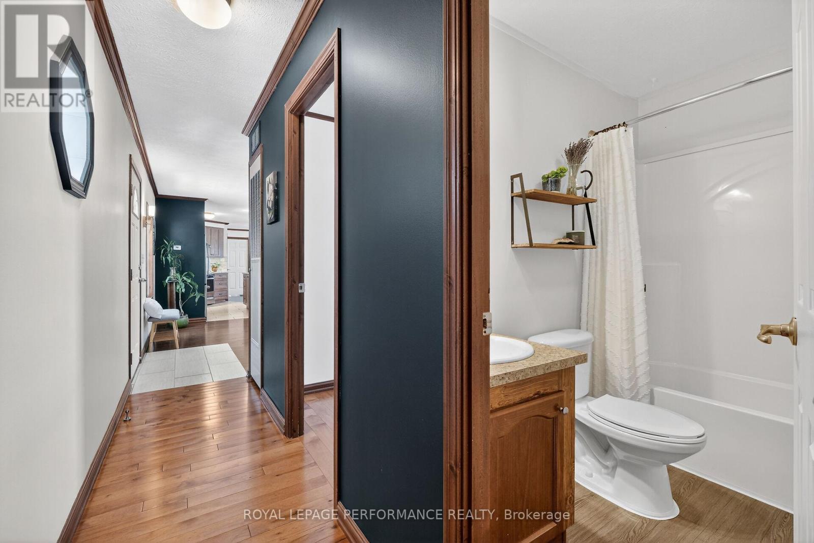 435 - 8250 County Road 17 Road, Clarence-Rockland, Ontario  K4K 1K7 - Photo 33 - X12937960