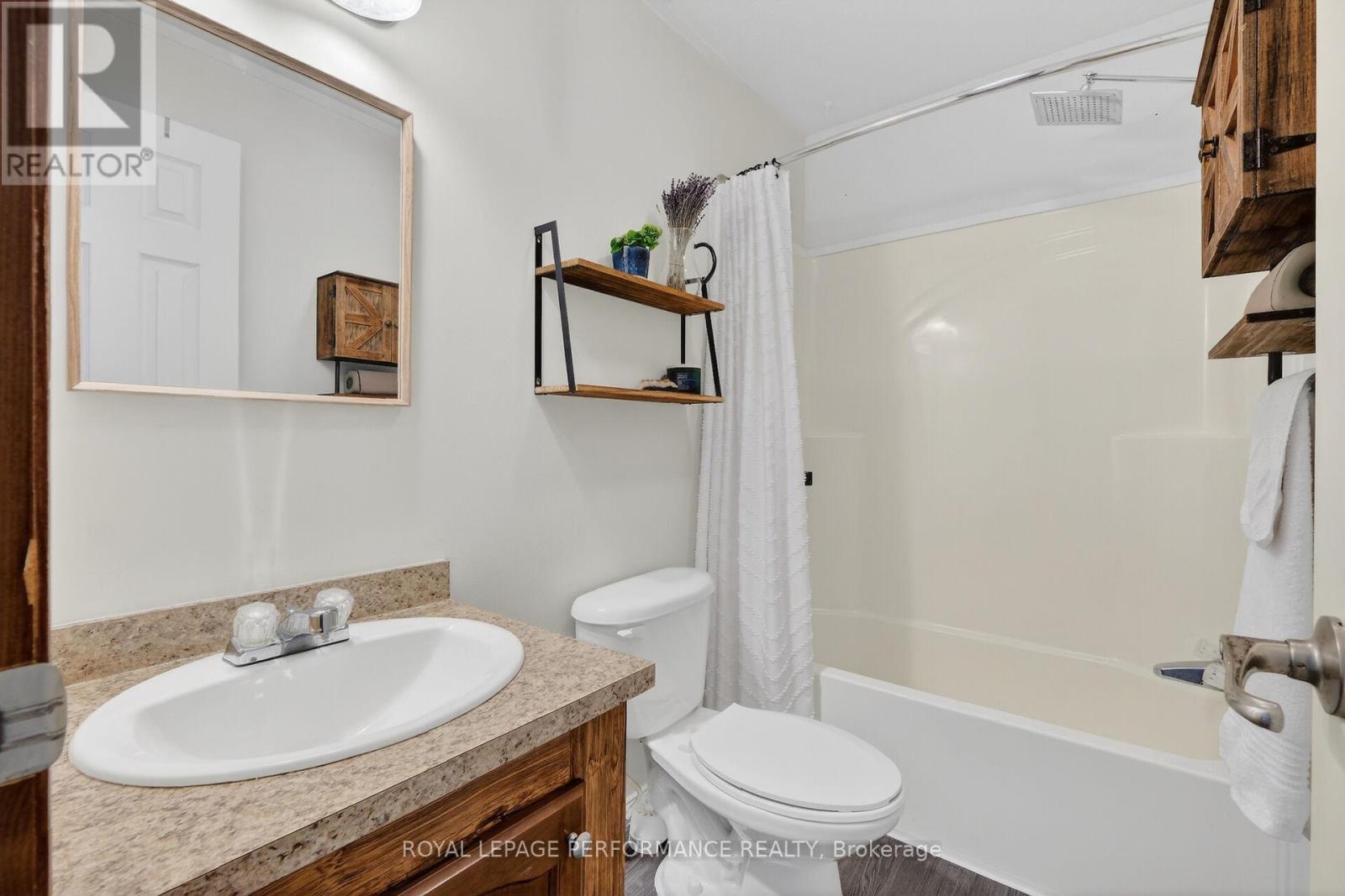 435 - 8250 County Road 17 Road, Clarence-Rockland, Ontario  K4K 1K7 - Photo 34 - X12937960