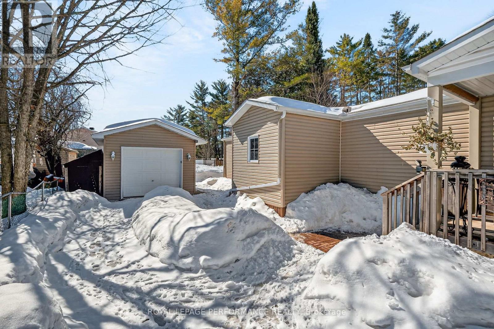 435 - 8250 County Road 17 Road, Clarence-Rockland, Ontario  K4K 1K7 - Photo 37 - X12937960