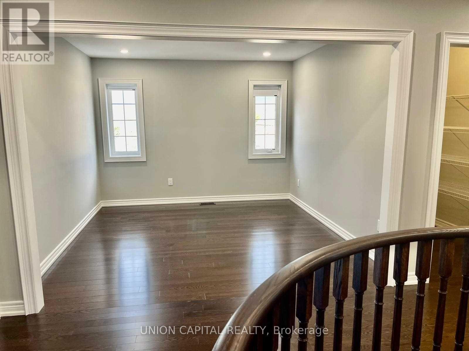 707 Clifford Perry Place, Newmarket, Ontario L3X 0J4 - Photo 13 - N12937974