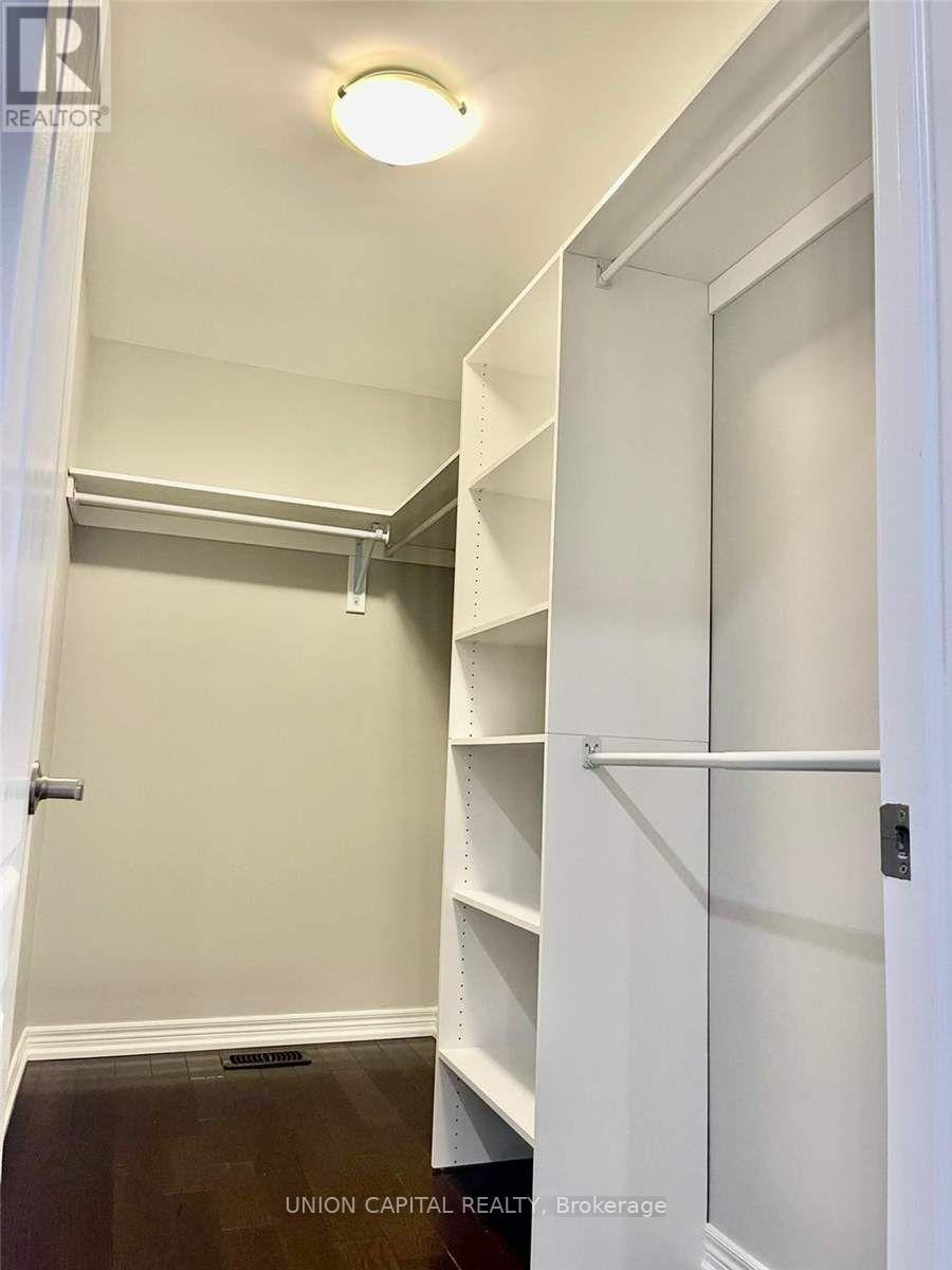 707 Clifford Perry Place, Newmarket, Ontario L3X 0J4 - Photo 25 - N12937974