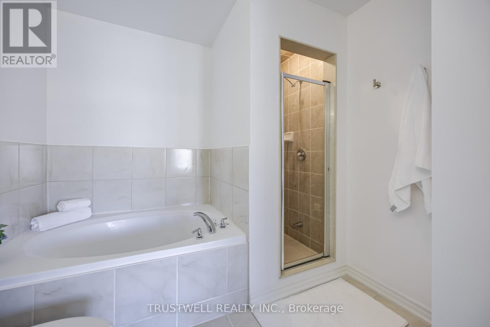 76 Donald Buttress Boulevard W, Markham, Ontario  L6C 0P1 - Photo 24 - N12937986