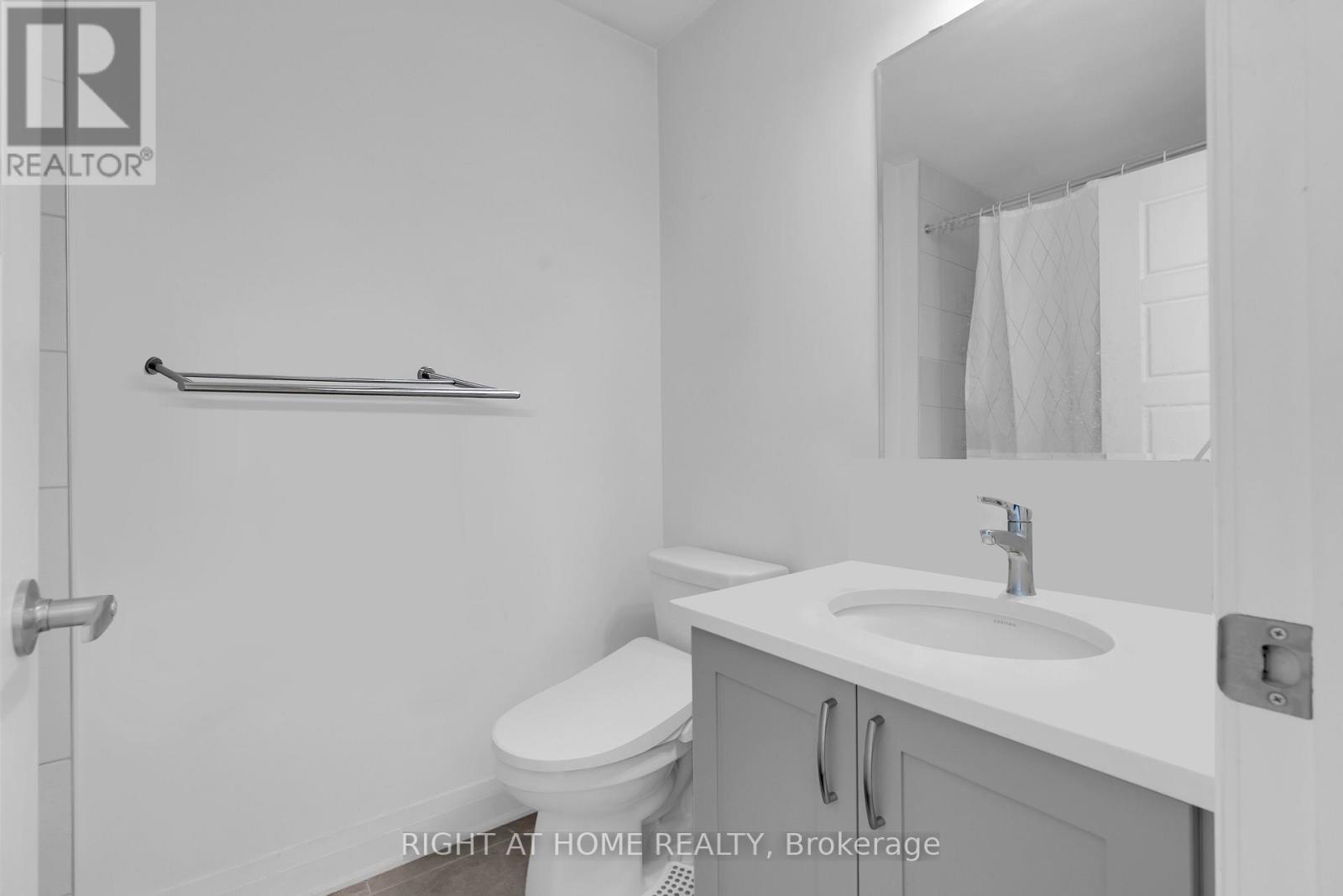 5125 Vetere Street, Mississauga, Ontario L5M 2S8 - Photo 14 - W12937962