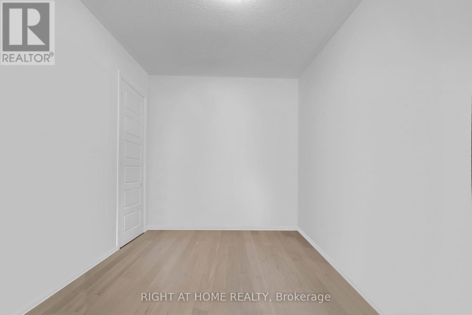 5125 Vetere Street, Mississauga, Ontario L5M 2S8 - Photo 16 - W12937962