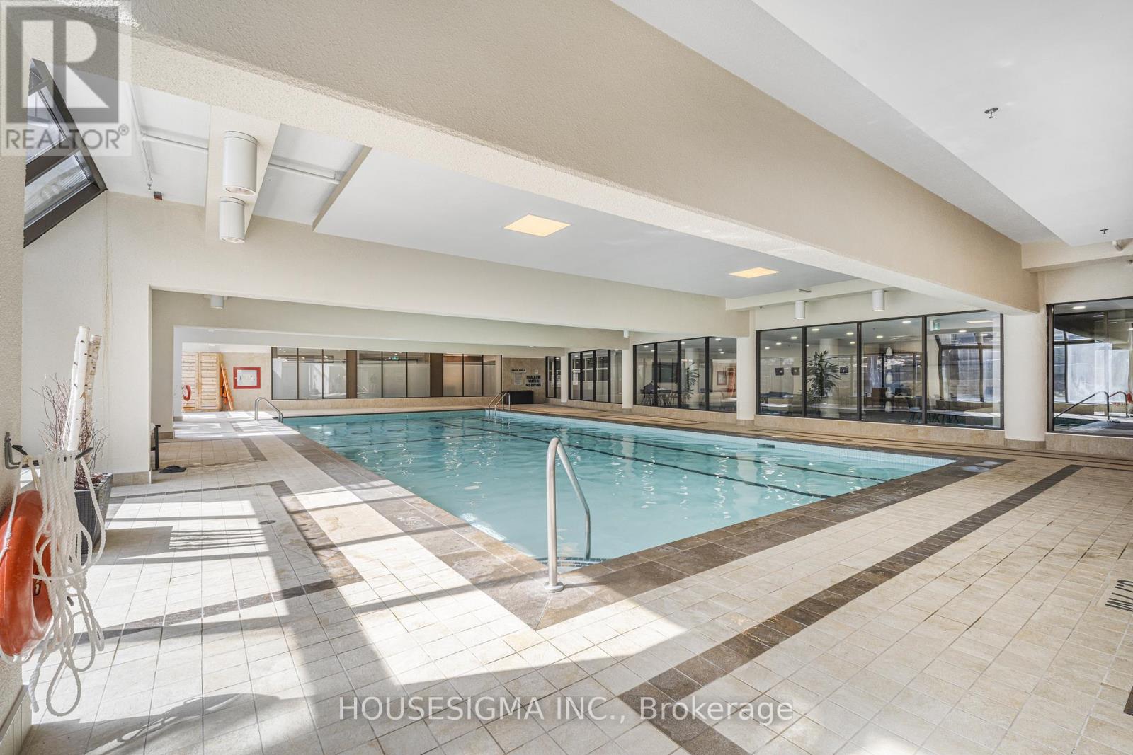 438 - 22 Southport Street, Toronto, Ontario M6S 4Y9 - Photo 35 - W12937982