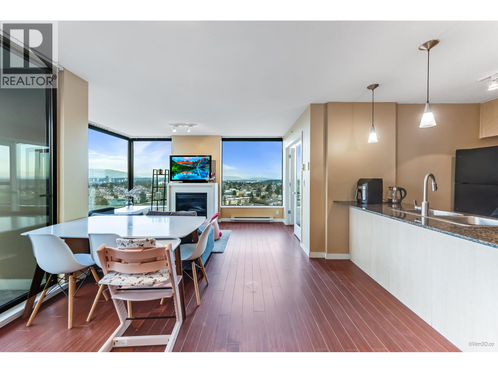 1707 7178 Collier Street, Burnaby, British Columbia  V5E 4N7 - Photo 3 - R3104951