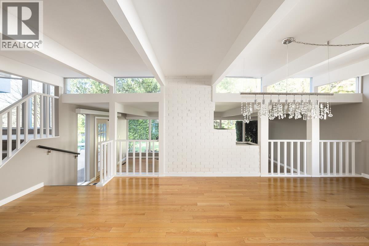 5735 Bluebell Drive, West Vancouver, British Columbia  V7W 1T2 - Photo 13 - R3104470