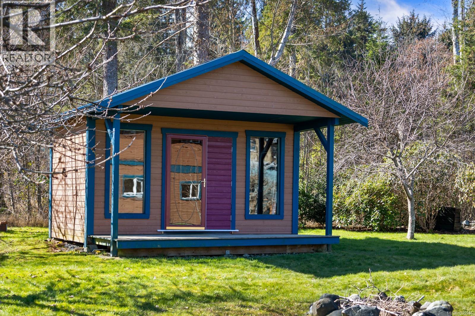 6349 Eagles Dr, Courtenay, British Columbia  V9J 1V4 - Photo 10 - 1029246