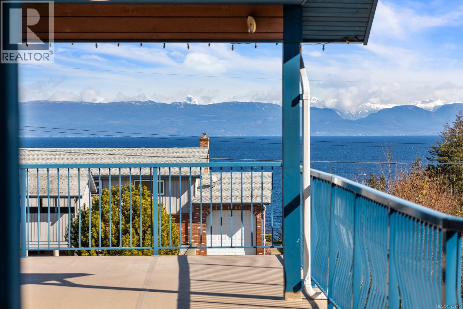 6349 Eagles Dr, Courtenay, British Columbia