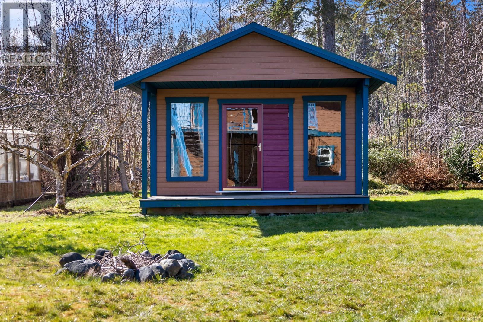 6349 Eagles Dr, Courtenay, British Columbia  V9J 1V4 - Photo 57 - 1029246