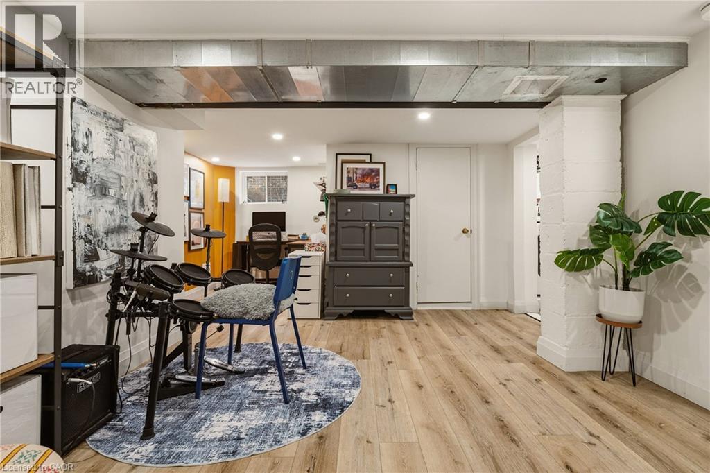 43 S Balsam Avenue S, Hamilton, Ontario  L8M 3A9 - Photo 30 - 40816375