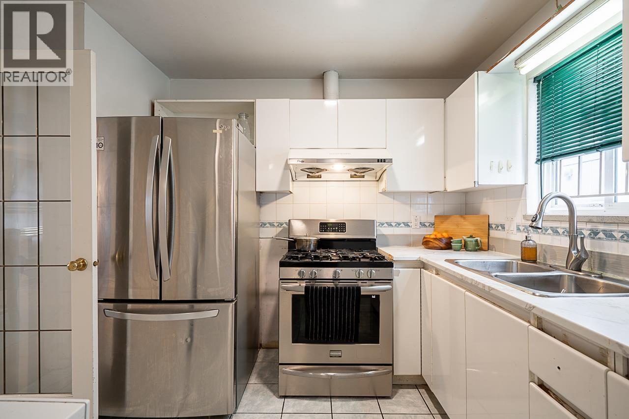 1407 E 12th Avenue, Vancouver, British Columbia  V5N 2A1 - Photo 14 - R3105166