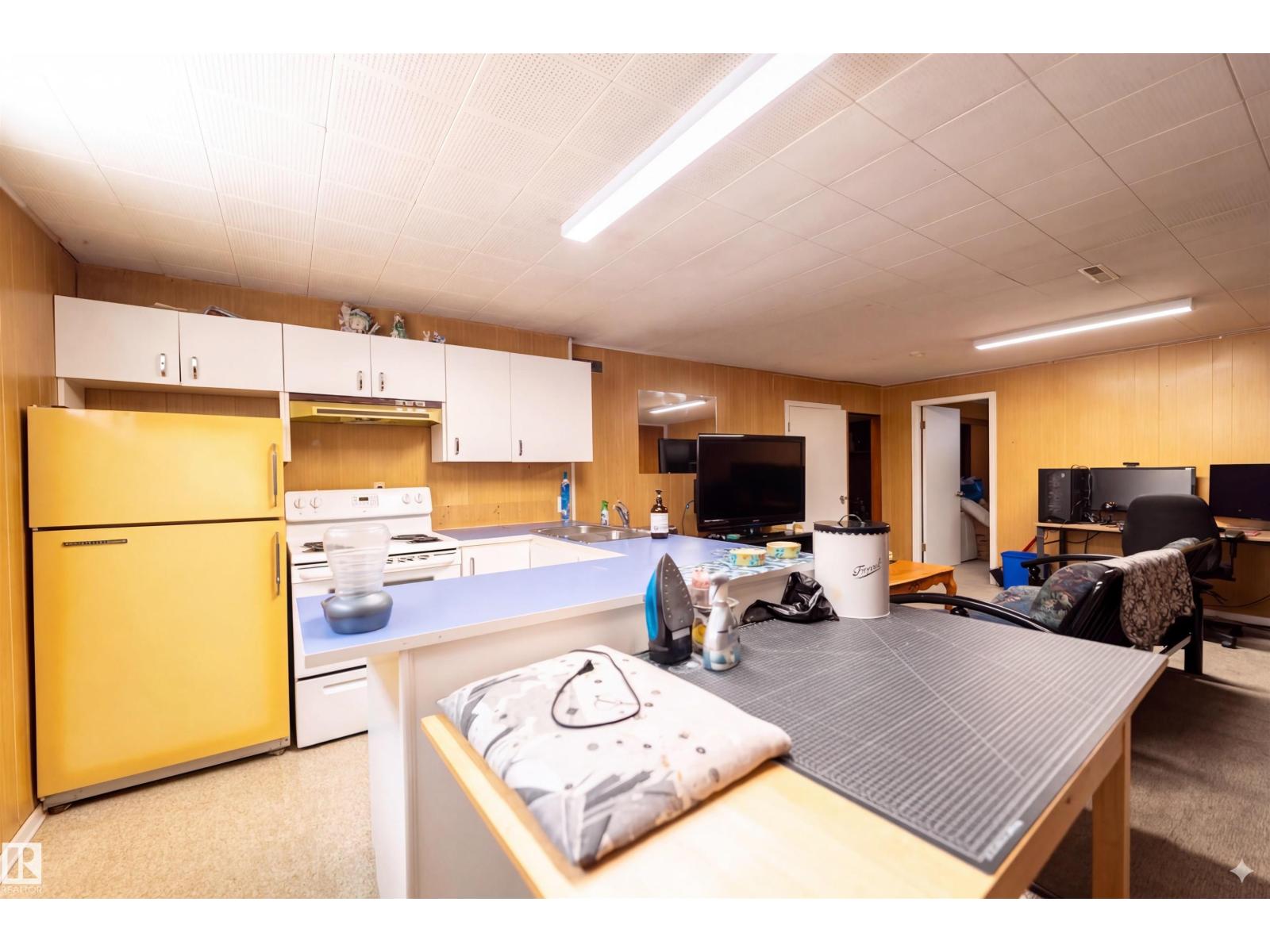 13524 113a St Nw, Edmonton, Alberta  T5R 5C4 - Photo 12 - E4479796