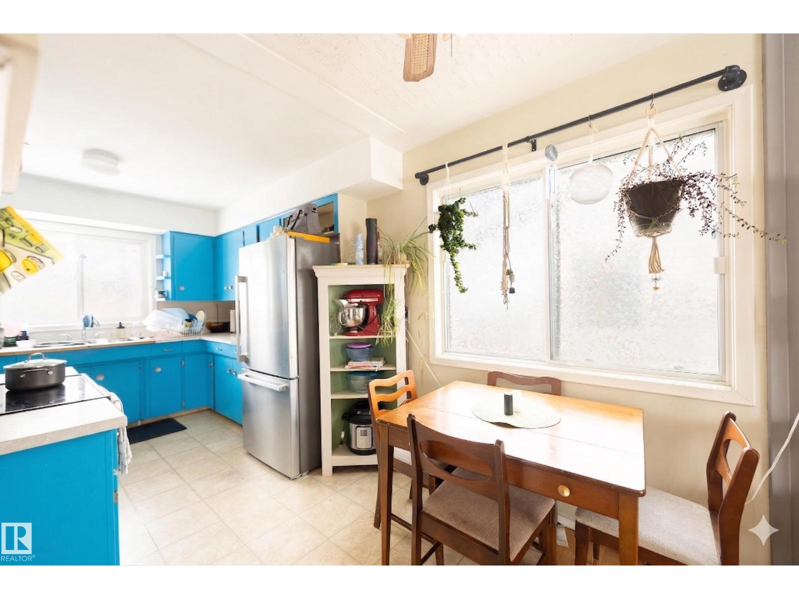 13524 113a St Nw, Edmonton, Alberta  T5R 5C4 - Photo 2 - E4479796