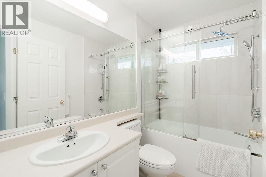 11888 Springdale Drive, Pitt Meadows, British Columbia  V3Y 2S6 - Photo 35 - R3102032