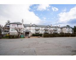 <div class="price">$469,900</div> 305 12769 72 Avenue, Surrey<br><div style="margin-bottom:8px;"><small>Srs Panorama Realty</small></div><div class='bed_bath'>2 Bed | 1 Bath</div>