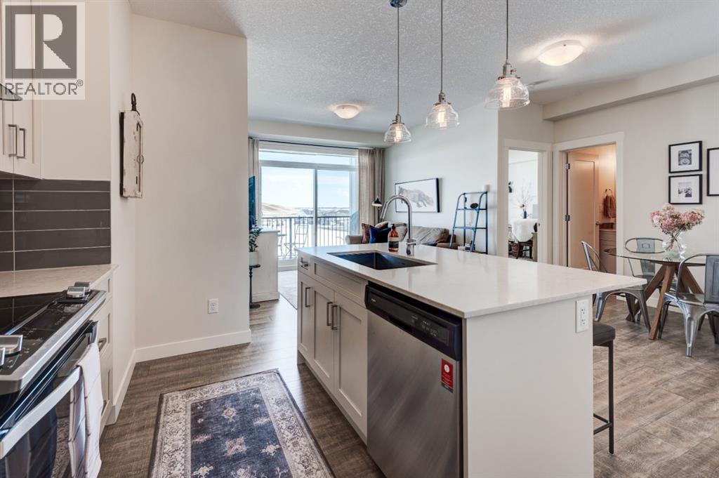 421, 10 Walgrove  SE, Calgary, Alberta  T2X 4E3 - Photo 7 - A2293192