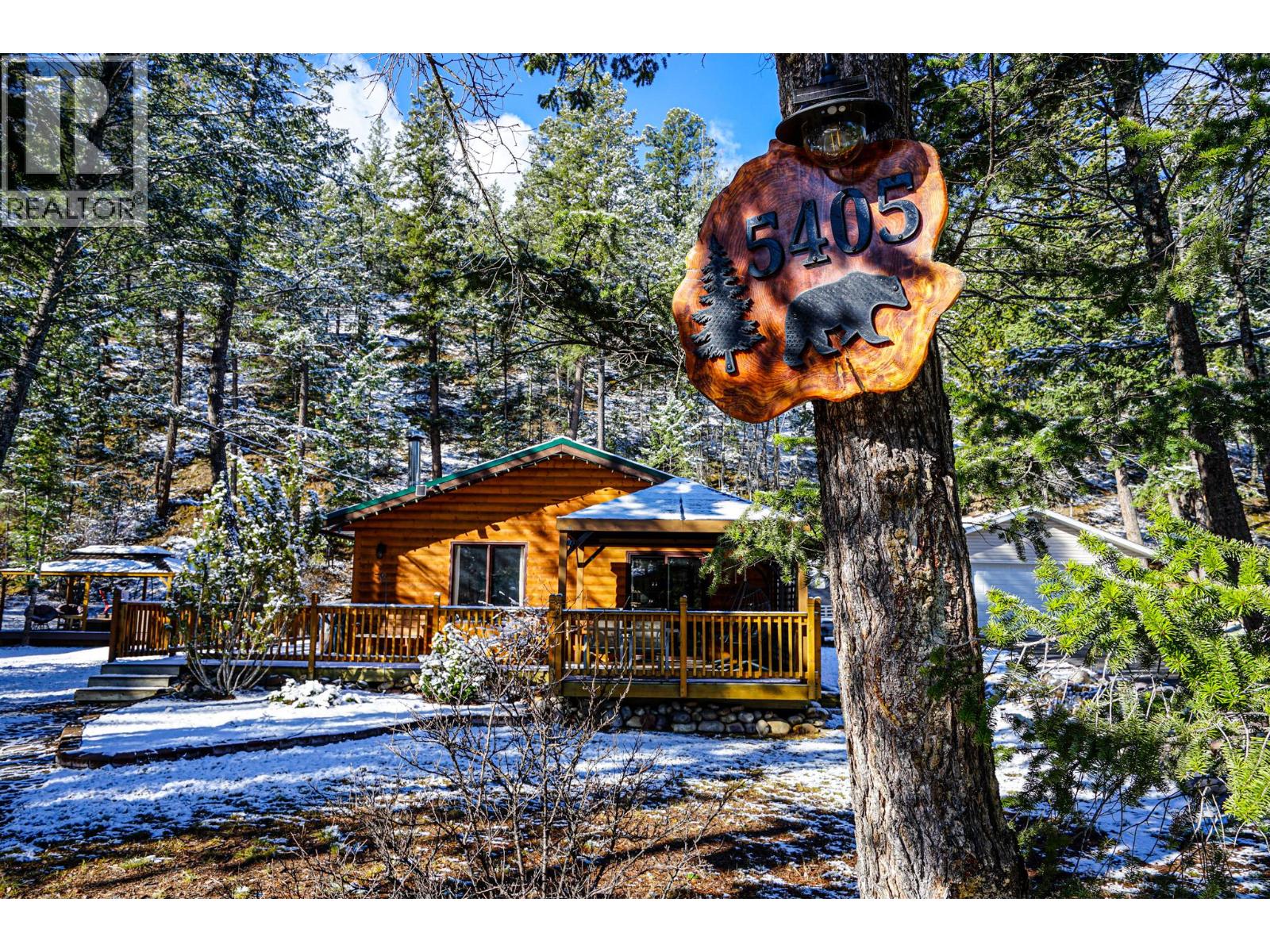 5405 DUTCH CREEK Road, Dutch Creek, British Columbia