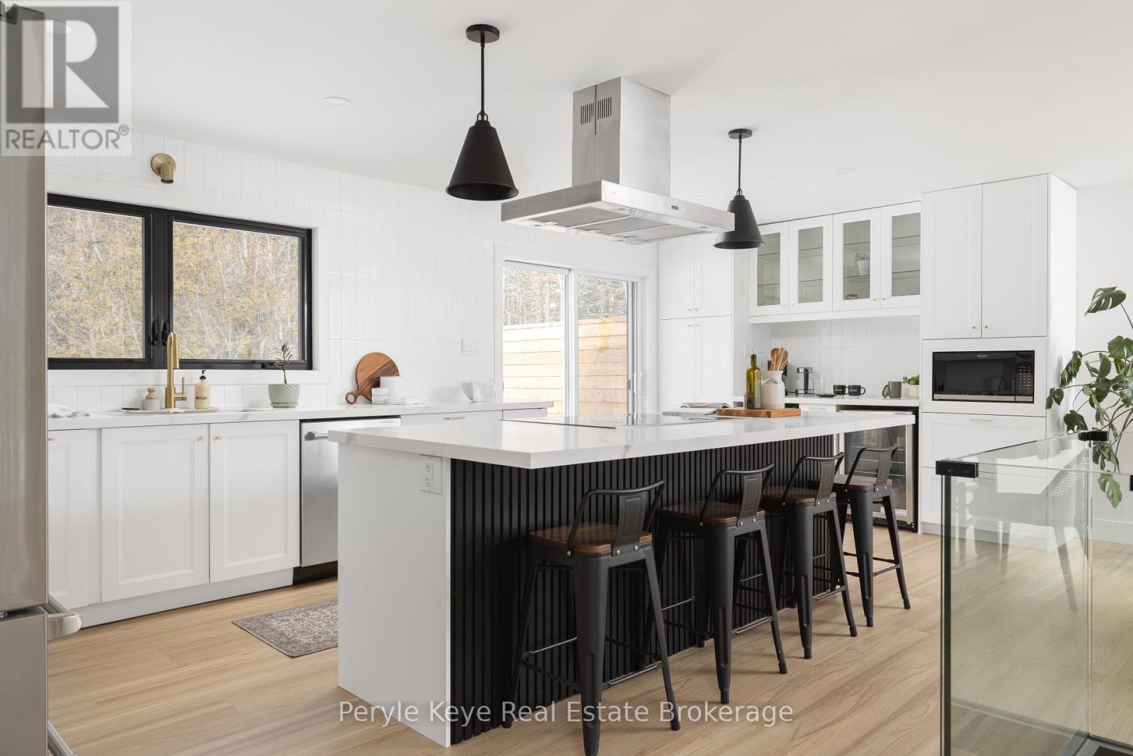 1290 Cedar Lane, Bracebridge, Ontario  P1L 1W9 - Photo 14 - X12938050