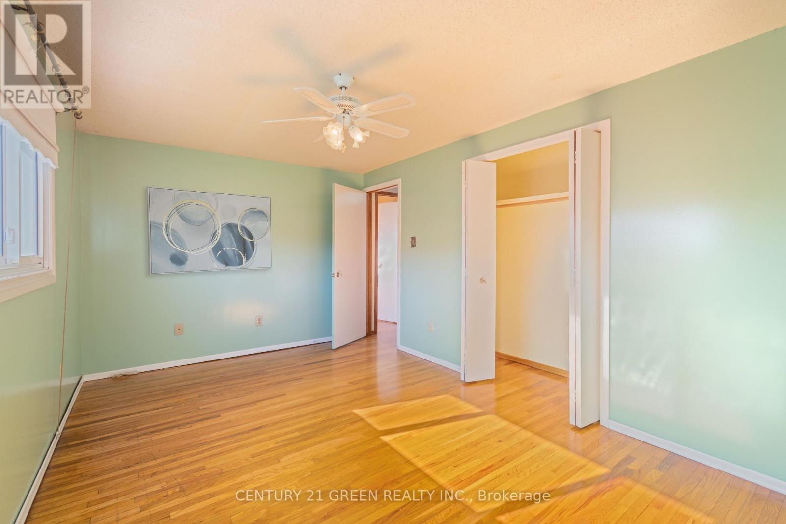 729 West 5th Street, Hamilton, Ontario  L9C 3R3 - Photo 21 - X12937976