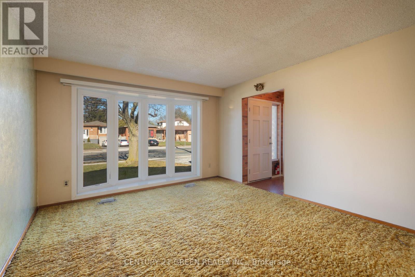 729 West 5th Street, Hamilton, Ontario  L9C 3R3 - Photo 9 - X12937976