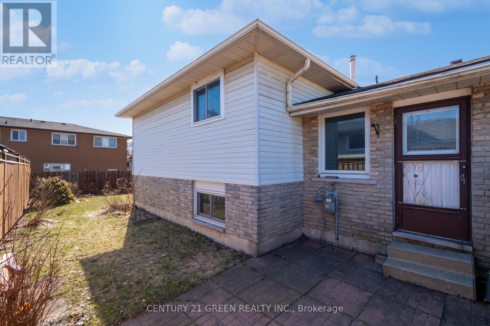 729 West 5th Street, Hamilton, Ontario  L9C 3R3 - Photo 36 - X12937976