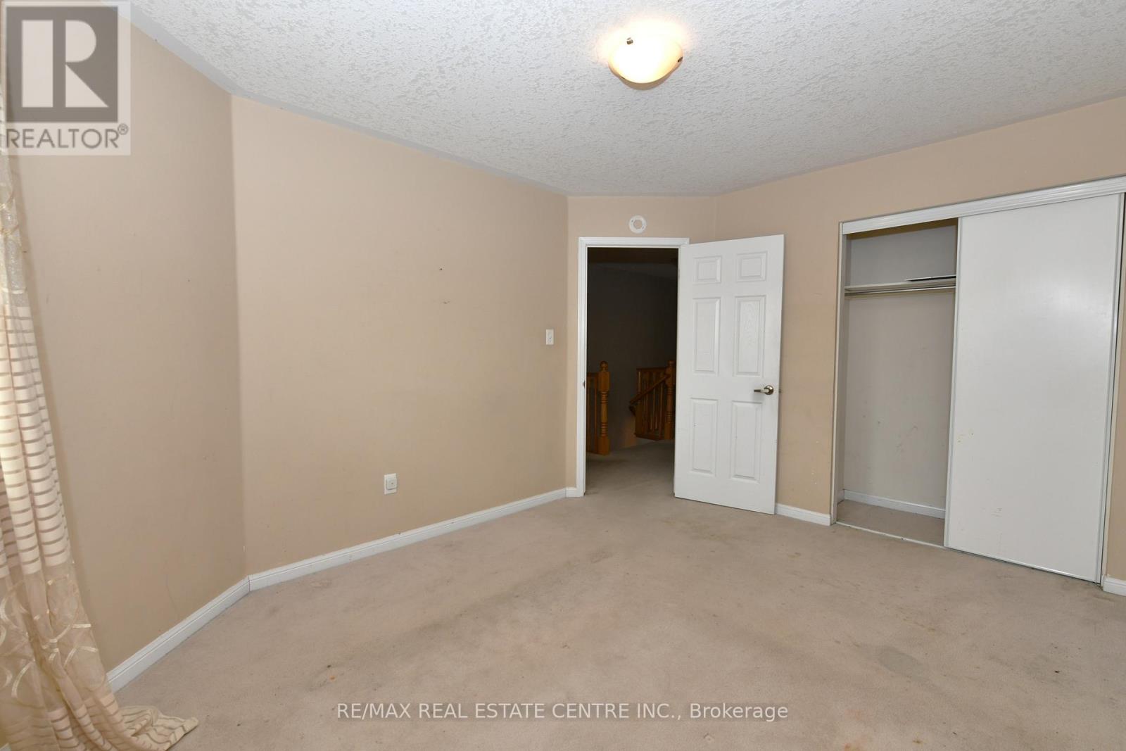 271 Baldwin Drive, Cambridge, Ontario  N3C 0B8 - Photo 12 - X12929318