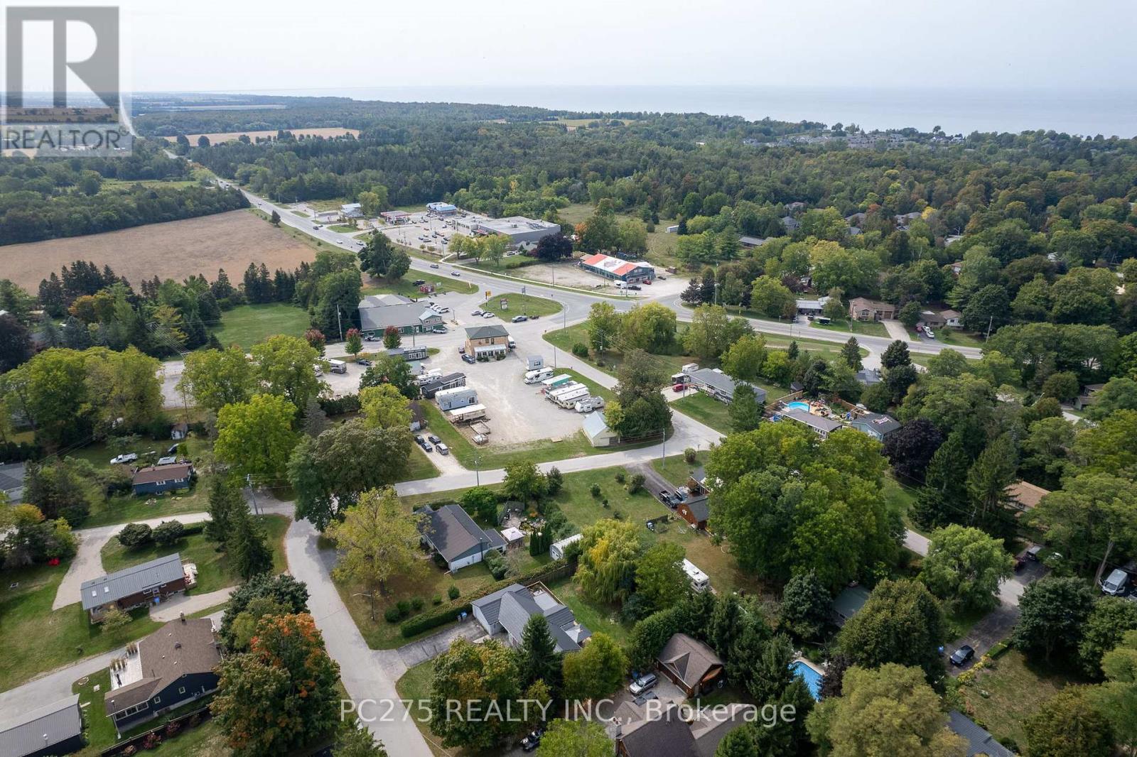 23 Mactavesh Crescent, Bluewater, Ontario  N0M 1G0 - Photo 42 - X12433234