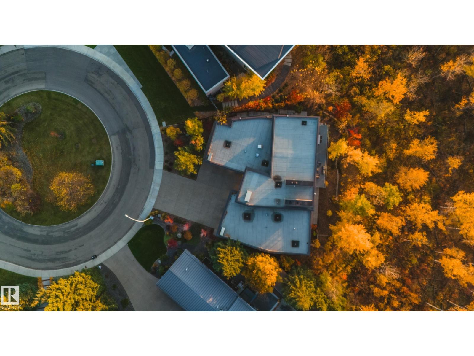 112 Westbrook Dr Nw, Edmonton, Alberta  T6J 2E1 - Photo 4 - E4465054