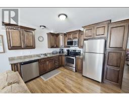 14 Leamington Heights